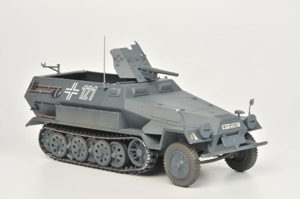 Сборная модель: Немецкий бронетранспортёр с пусковыми установками SD.KFZ. 251/1 AUSF.B Ханомаг, З-3625