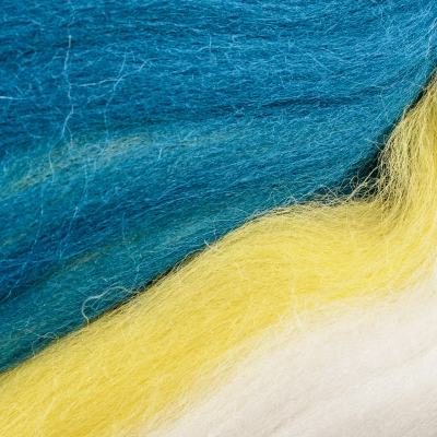 Шерсть для валяния GAMMA 100% полутонкая шерсть 50 г MY-050