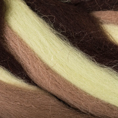 Шерсть для валяния GAMMA 100% полутонкая шерсть 50 г липа/шоколад/кофейный MY-050-6084