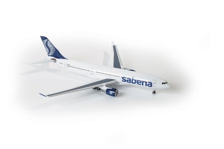 Сборная модель: Пассажирский авиалайнер Аэробус A330-200, З-7047