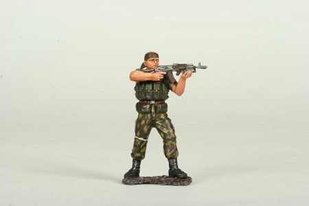 Сборная модель: Российский спецназ №2. Группа огневой поддержки З-3570