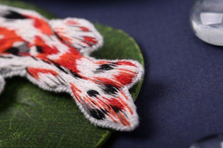 Набор для вышивания PANNA Живая картина. Броши. Карпы кои 3.7 х 7.5 см JK-2248