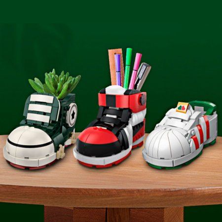 Конструктор Jaki "Красно-белая кроссовка" IT-JK8202