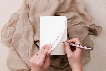 Блокнот CLAIREFONTAINE Tulip paper A6 90 г/м2 64 л, без линовки, мягкая обложка RH-813067C