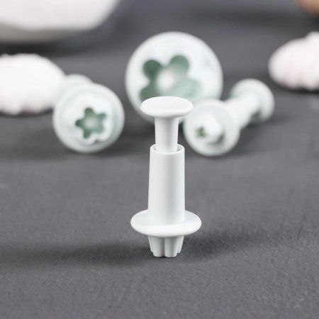 Набор плунжеров кондитерских 4 шт "Ромашка" 3.3/2.4/2.1/2 см 2954639