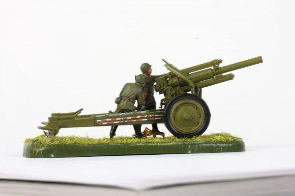 Сборная модель: Советская 122-мм гаубица М-30, З-6122