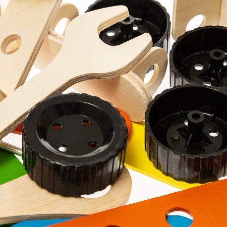 Конструктор деревянный Десятое Королевство "Джип" KOR-02183