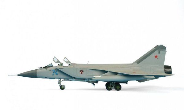 Сборная модель: Самолет "МиГ-31", З-7229