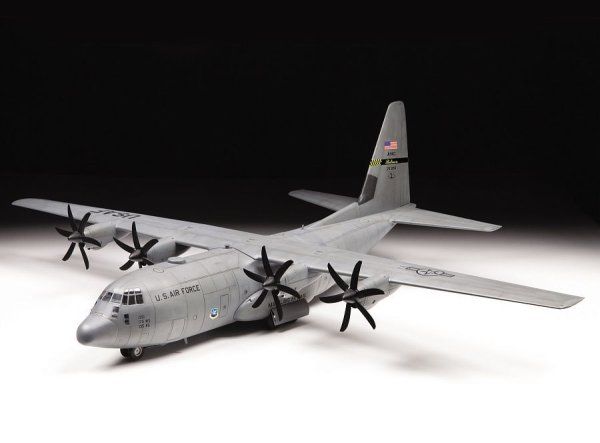 Сборная модель: Военно-транспортный самолет С-130J З-7325