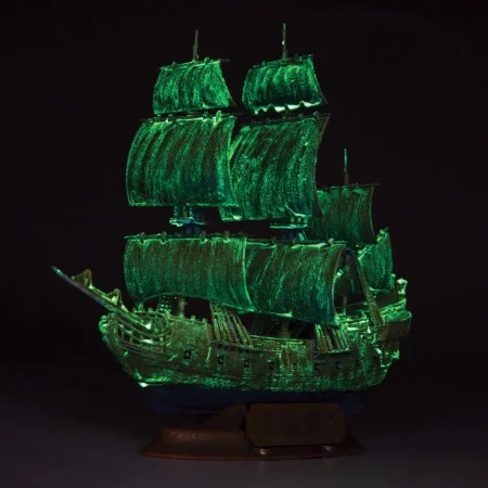 Сборная модель: Летучий Голландец (масштаб 1:350), З-6515ПН Сборная модель: Летучий Голландец (масштаб 1:350), З-6515ПН