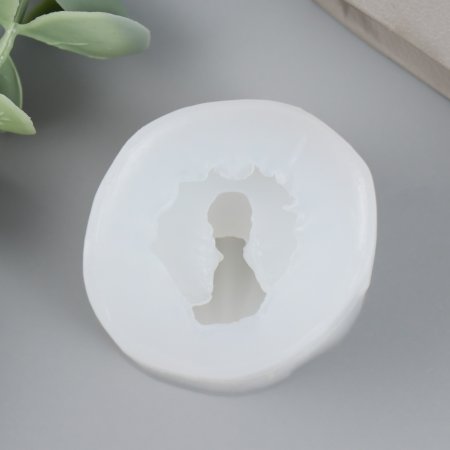 Молд силикон "Открытая ракушка с жемчужиной" 4.7 х 4.7 х 3.6 см SIM-9769384