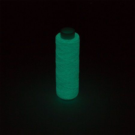 Люминесцентные нитки (светящиеся в темноте) GAMMA 1 шт 200 я 183 м №7 голубой GDT-150/2-7 Люминесцентные нитки (светящиеся в темноте) GAMMA 1 шт 200 я 183 м №7 голубой GDT-150/2-7