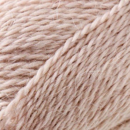 Пряжа Пехорская ПТ "Деревенская" 100% шерсть 1 х 100 г 250 ± 15 м №181 жемчуг