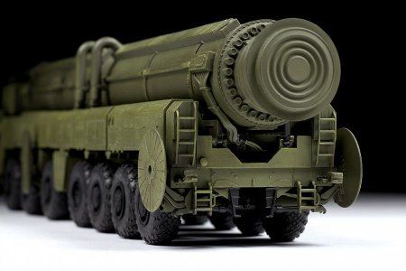 Сборная модель: РРК "Тополь", З-5003 Сборная модель: РРК "Тополь", З-5003