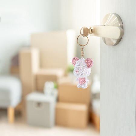 Кристальная (алмазная) мозаика ФРЕЯ брелок "Белый мишка" 5.5 х 6.5 см ALVF-003