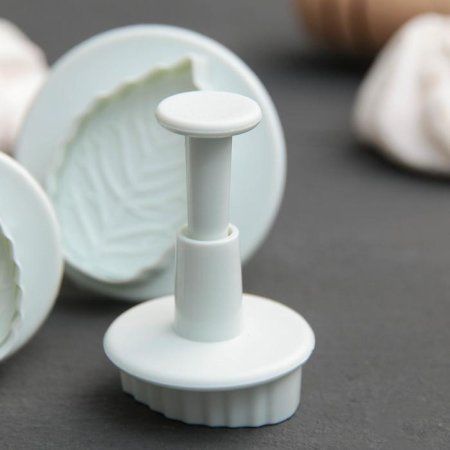 Набор плунжеров кондитерских 3 шт "Лист" d 3.2/4/5 см 830297