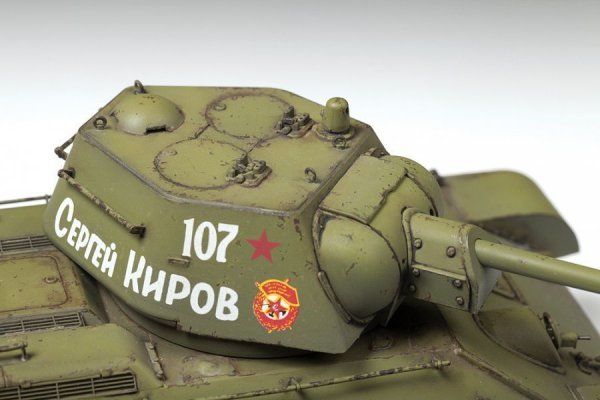 Сборная модель: Советский средний танк Т-34/76 (обр. 1942), З-3686