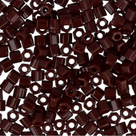 Бисер Япония TOHO 11/0 HEXAGON №3 2.2 мм 5 г №0046 т.т.коричневый TOHO-HEX-2.2-0046