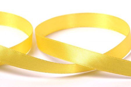 Лента атласная GAMMA 12 мм (1/2") 33 м ± 2 м №128 желтый LEN-12-128