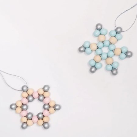 Набор для плетения бусинами FOLIA Sterne-Set Pastel 160 дерев. бусин, серебристый шнур FL-22522