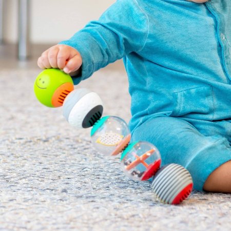 Игровой набор с сенсорными шариками Infantino "Музыкальная гусеничка" 6м+ UT-216560