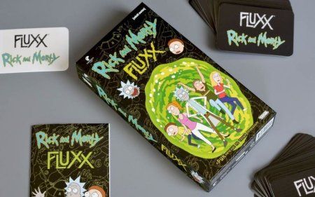 Настольная игра: Fluxx: Рик и Морти MAG915646