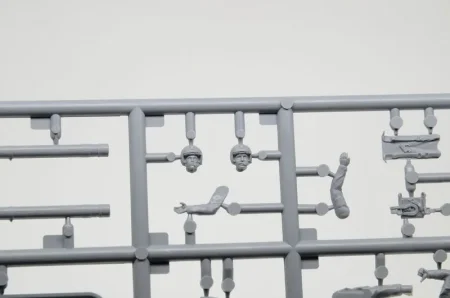 Сборная модель: Вертолет "Ми-8МЧС" З-7254 Сборная модель: Вертолет "Ми-8МЧС" З-7254