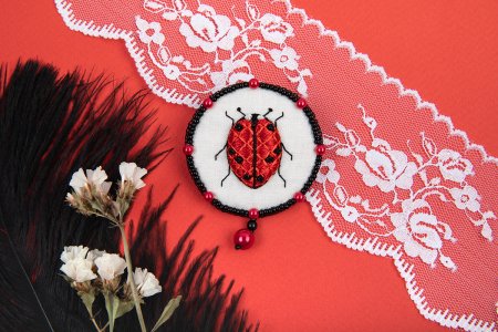 Набор для вышивания KLART "Брошь. Божья коровка" 5 х 6.5 см 10-520
