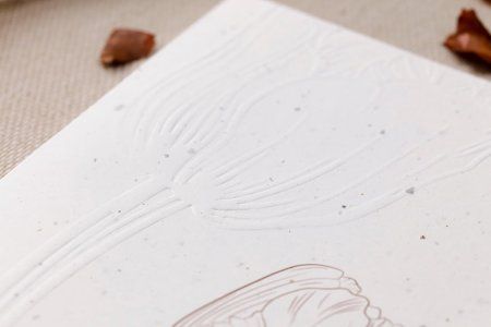 Блокнот CLAIREFONTAINE Tulip paper A5 90 г/м2 32 л, в точку, на скобах RH-813066C Блокнот CLAIREFONTAINE Tulip paper A5 90 г/м2 32 л, в точку, на скобах RH-813066C