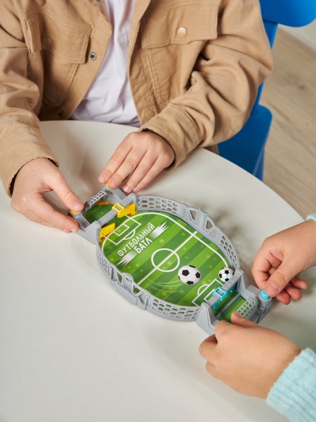 Настольная игра: Десятое Королевство Aктив time "Футбольный батл" KOR-70037