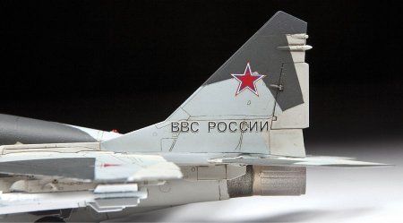 Сборная модель: Российский истребитель МиГ-29 СМТ, З-7309