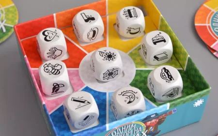 Настольная игра: Одним Словом на Кубиках MAGЭ029