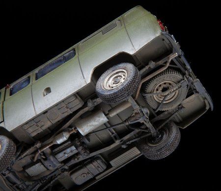 Сборная модель: Российский автомобиль УАЗ 3909, З-3644