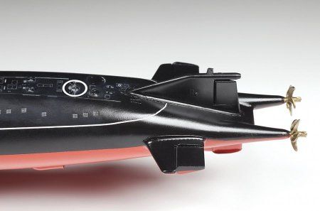 Сборная модель: Российская атомная подводная лодка "Тула" проекта "Дельфин", З-9062 Сборная модель: Российская атомная подводная лодка "Тула" проекта "Дельфин", З-9062