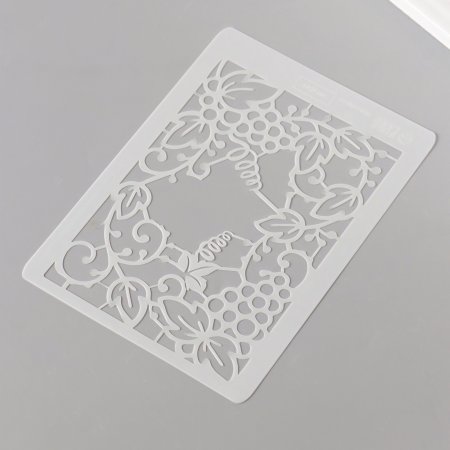 Трафарет пластиковый 14,8 х 21 см "Виноград" SIM-10719153
