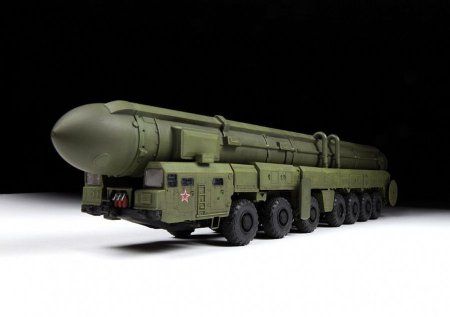 Сборная модель: РРК "Тополь", З-5003 Сборная модель: РРК "Тополь", З-5003