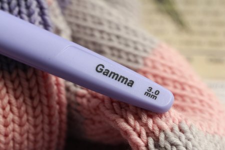 Крючок с подсветкой GAMMA пластик d 3.0 мм 15.6 см в картонной упаковке с европодвесом CH-LD-30-156