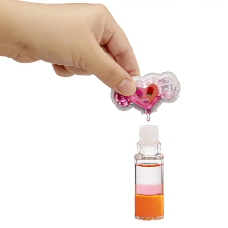 Yummiland. Игровой набор Кукла Поппи Мелонберри с набором для изготовления блеска для губ для детей 4+ ROS-68751