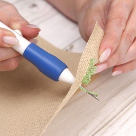 Игла для вышивания по ковровой технике d 1.3/1.6/2.2 мм с нитевдевателем блистер белый/синий АУ 5278633