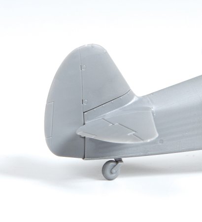 Сборная модель: Советский истребитель Як-1, З-7327