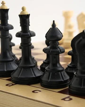 Настольная игра: Шахматы Гроссмейстерские (43 x 43 см) MAG02846