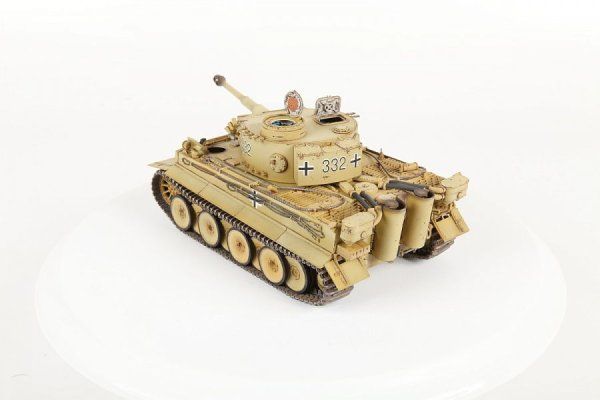 Сборная модель: Немецкий тяжёлый танк T-VI Тигр, З-3646