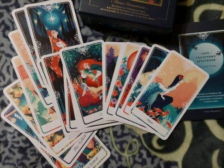 Карты: Tarot of the Divine. Таро сказочных архетипов. Колода и руководство, вдохновленные преданиями, легендами и сказками со всего мира (в подарочном оформлении) MIF-699699