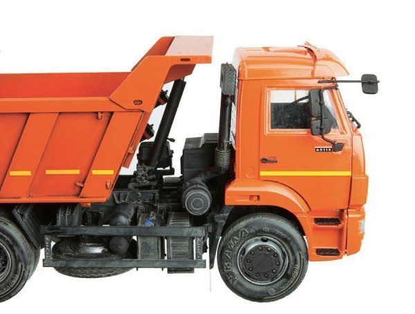 Сборная модель: Автомобиль KAMAZ-65115 самосвал З-3650