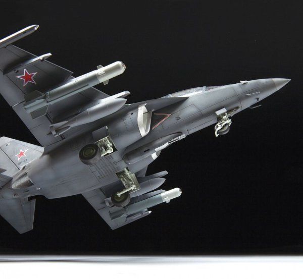 Сборная модель: Легкий бомбардировщик "Як-130" (масштаб 1:48), З-4818