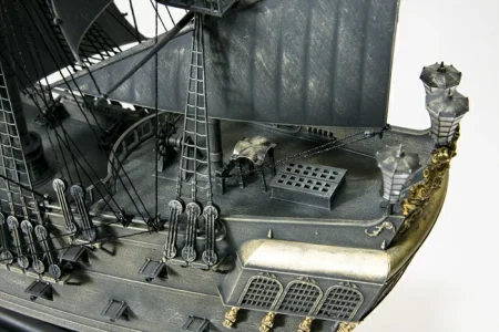Сборная модель: Черная жемчужина корабль капитана Джека Воробья, З-9037 Сборная модель: Черная жемчужина корабль капитана Джека Воробья, З-9037