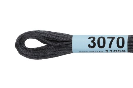 Нитки для вышивания GAMMA мулине (0820-3070) 8 м №3070 т.серый MG-3070