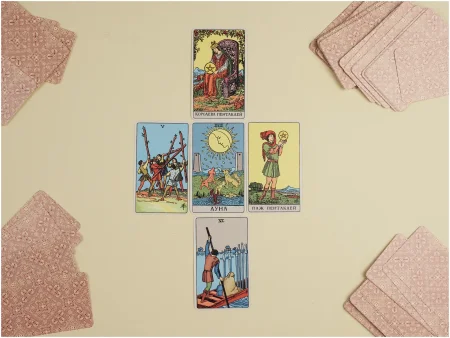 Карты: Классическое Таро. Руководство для гадания (78 карт, 2 пустые, инструкция в коробке) EKS-121686