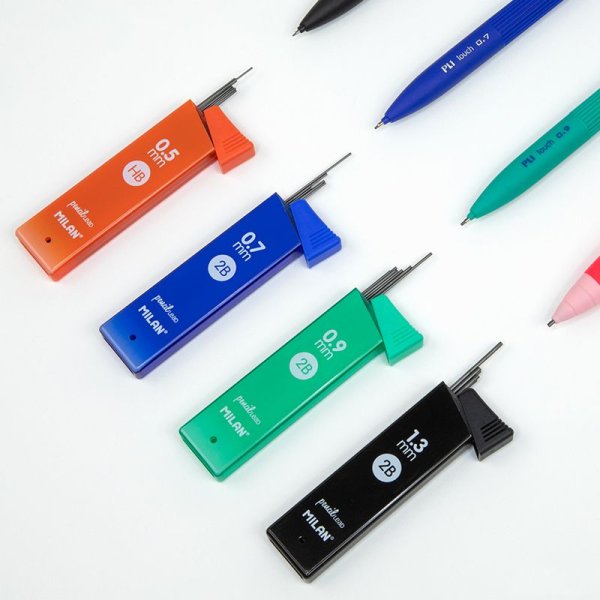 Грифели запасные MILAN 0.7 мм HB, 12 шт. в диспенсере ML-1851071524