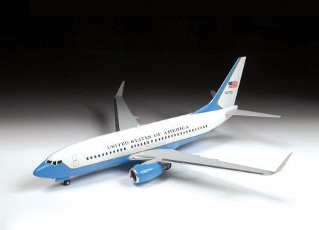 Сборная модель: Боинг 737-700, З-7027